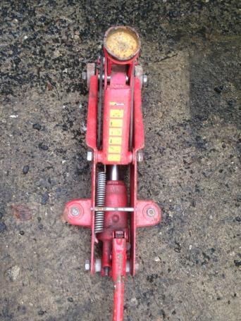 2 Ton Trolley Jack for sale in UK View 82 bargains