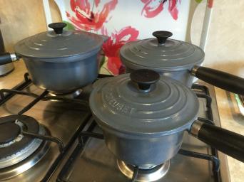 Le Creuset Pan Set for sale in UK View 46 bargains