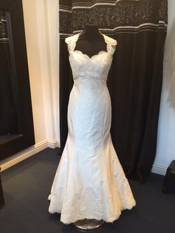 wedding outfits second hand