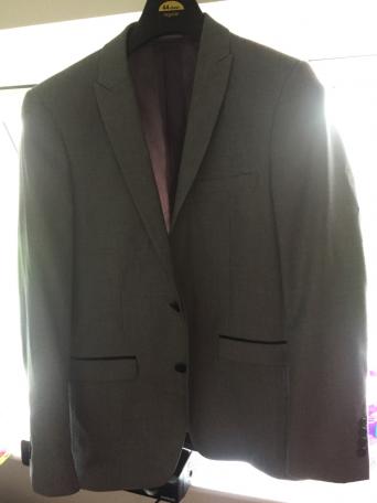 second hand mens suits - Second Hand Men's Clothes, Buy and Sell in the ...