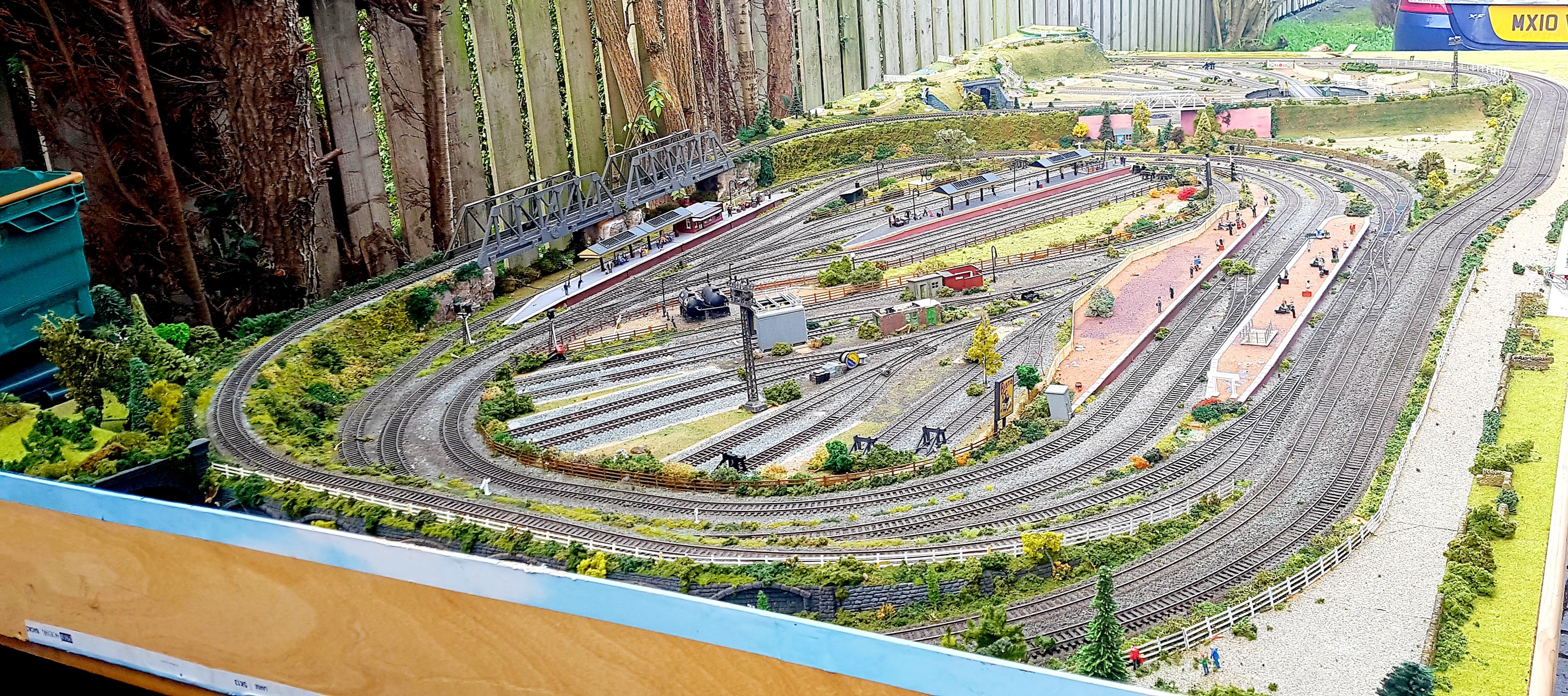 00 gauge model railway layouts for sale