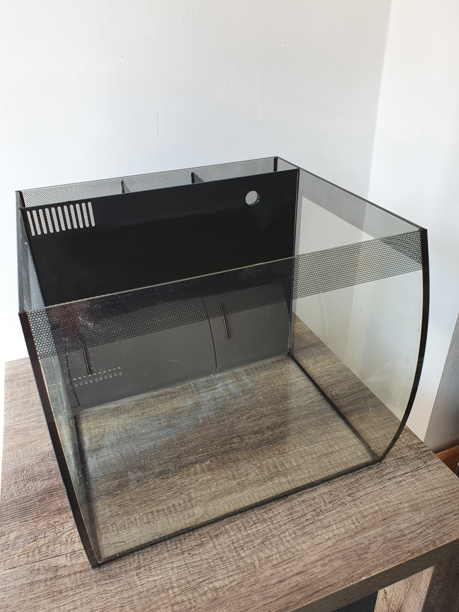 fluval flex glass aquarium 57 litre