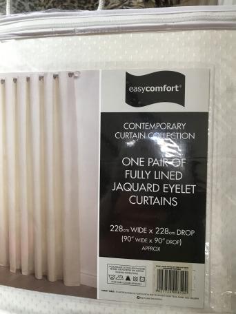 90 X 90 Second Hand Curtains Blinds Buy And Sell Preloved