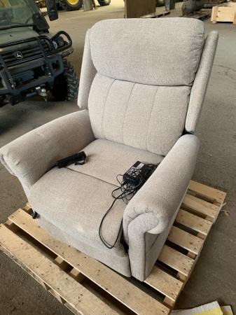 Recliner chair For Sale in Sleaford, Lincolnshire | Preloved