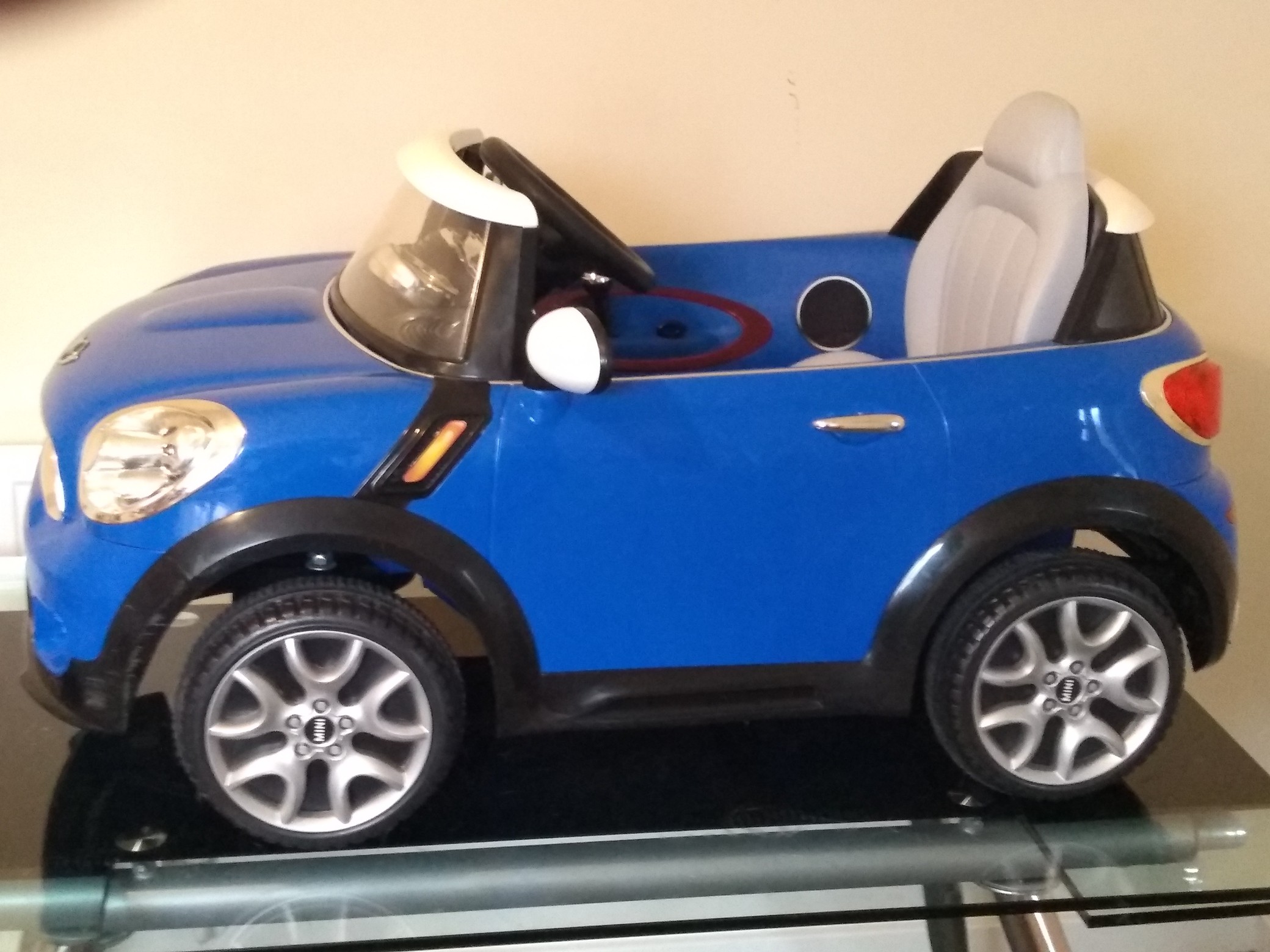 second hand electric ride on cars
