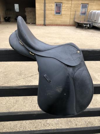 wintec saddles