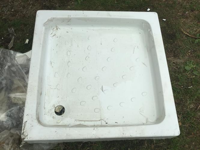 Shower tray For Sale in Warrington, Cheshire Preloved