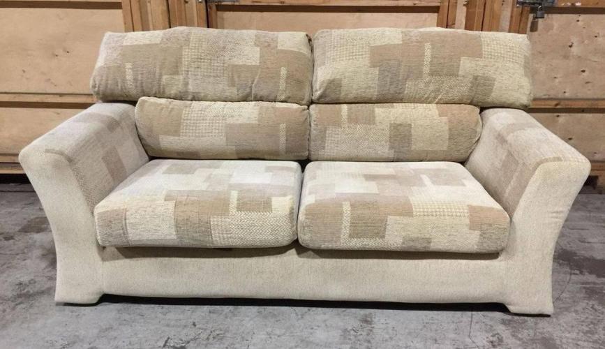 3seater sofa For Sale in Rotherham, South Yorkshire Preloved