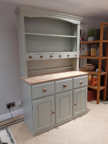 Solid Pine Welsh Dresser For Sale In Leeds West Yorkshire Preloved