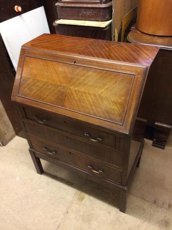 Antique Desk Local Clifieds And In Manchester Preloved 2 Of The Draw Handles Have Unfortunately Broken Off Writing Top Folds Down As Usual And Wooden Supports Still Push Out When You Pull Lid
