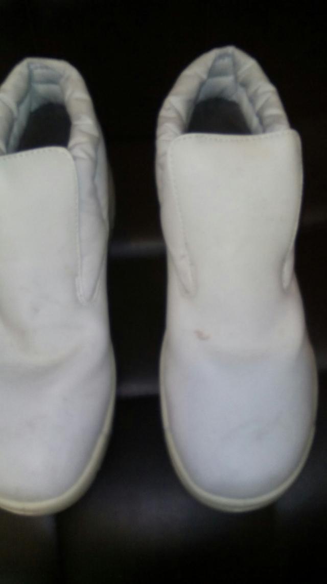 off white steel toe caps