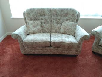 Cottage Chairs Second Hand Household Furniture And Pretty Cottage Suite Sofa And 2 Chairs All Have On Backs One Of The Is A Recliner Which Does Need Cleaning As Other Chair Was