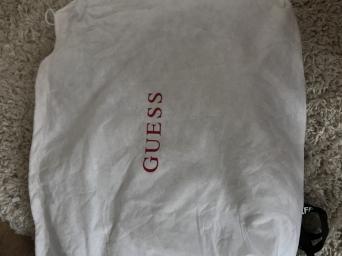 Kardashian Handbags Local Classifieds And In The Uk Due To Quany Not Frequently Used Grey Guess Shoulder Bag With Matching Purse And Dust One Strap Internal External Pockets Pinky Purple