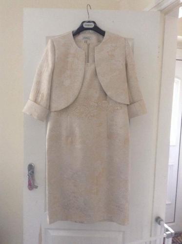 preloved mother of the bride