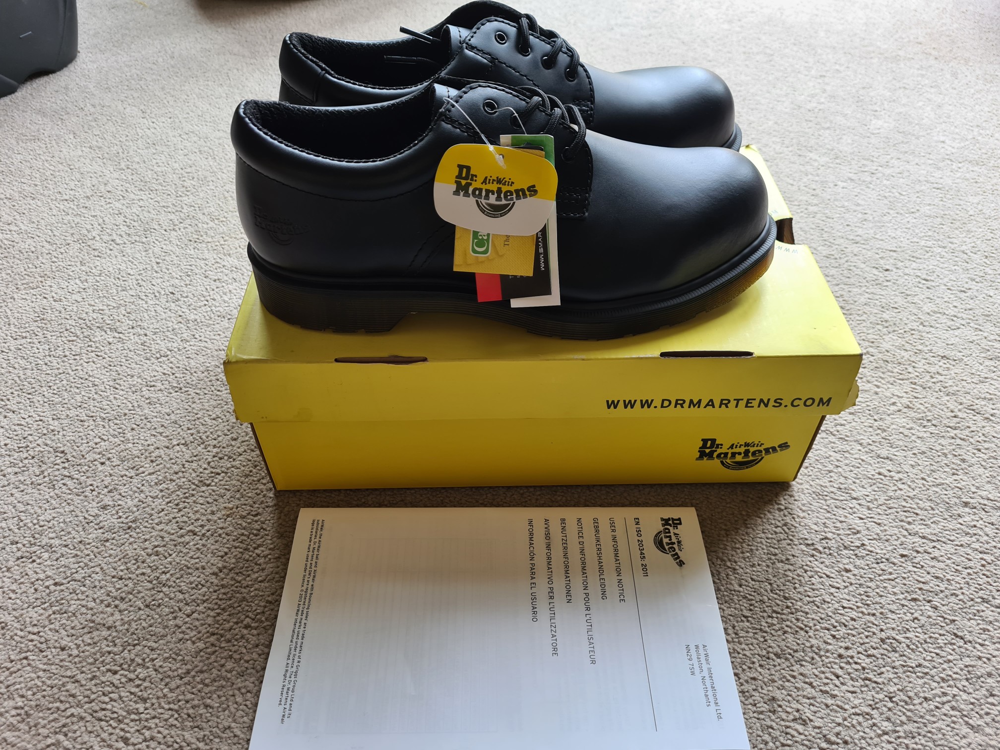 second hand dr martens size 9 - Local 