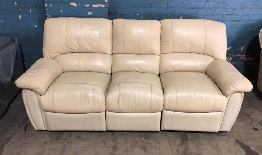 3 seater cream leather recliner sofa For Sale in Rotherham, South