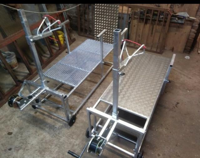 sheep and goat trimming washing stand dressing For Sale in Brecon