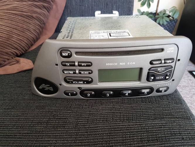 Radio CD Player FORD KA with CODE For Sale in Blackburn