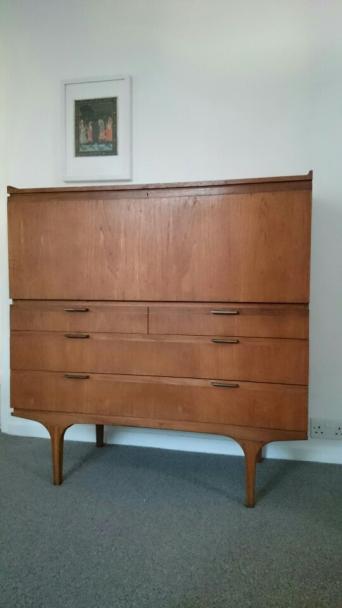 Bureau Desk Second Hand Household Furniture Buy And Sell In