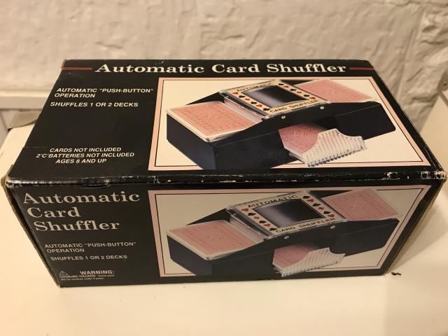 Preview of the first image of Automatic card shuffler
Hardly ever used.