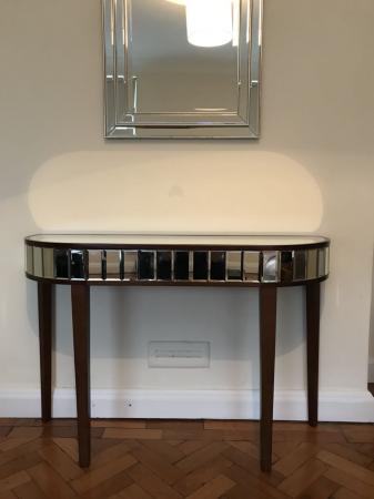 Laura Ashley Capri Console Table For In Garden Suburb London Laura Ashley Capri Console Table For In Garden Suburb London Preloved