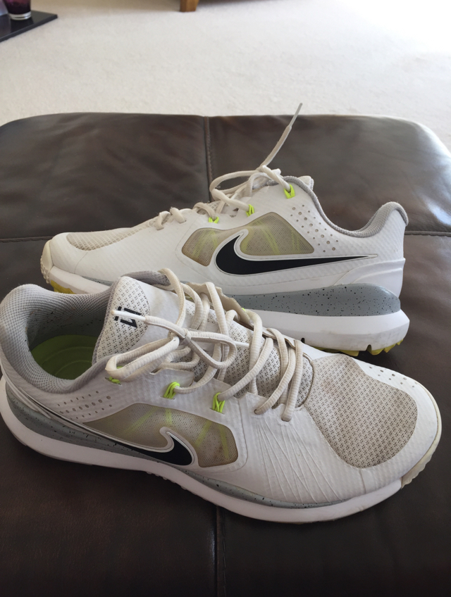 golf shoes size 10